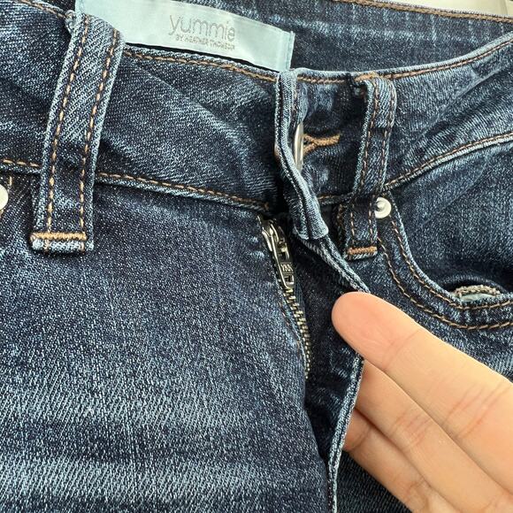 Yummie by Heather Thomson 27 REGULAR Rock What You Got Skinny Jeans Dark Wash - Picture 4 of 13